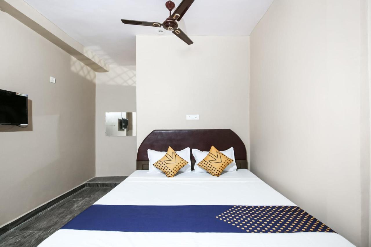 Spot On Hotel Madhur Prem Katni Экстерьер фото
