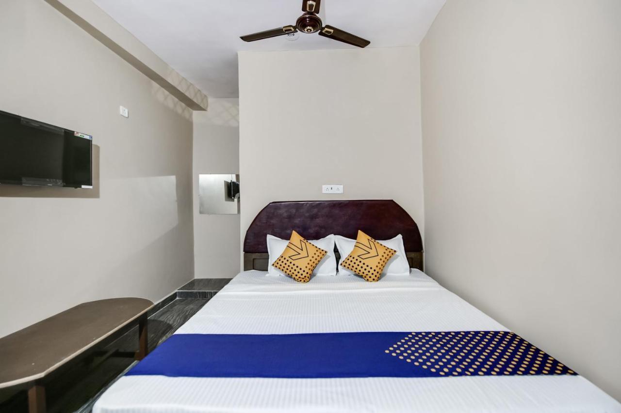 Spot On Hotel Madhur Prem Katni Экстерьер фото